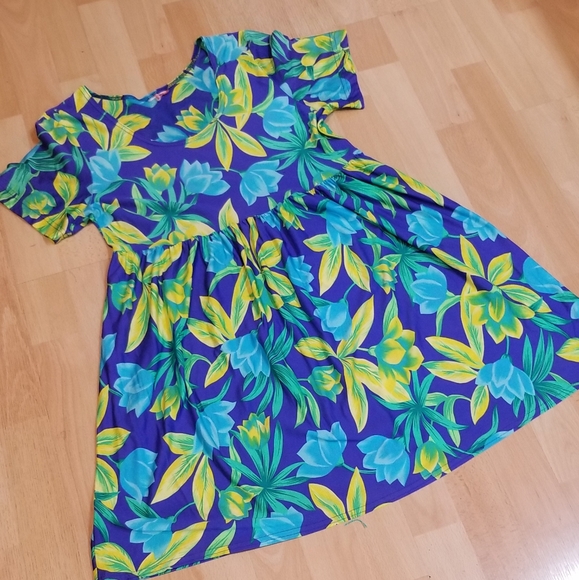 Beautiful Swimsuit Cover up Tropical Colorful - Picture 1 of 4